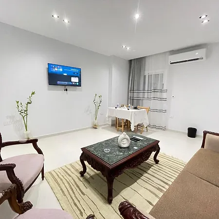 Central Hotel Apartment Mig Red Sea Sheraton, Sherry Street Near Marina
