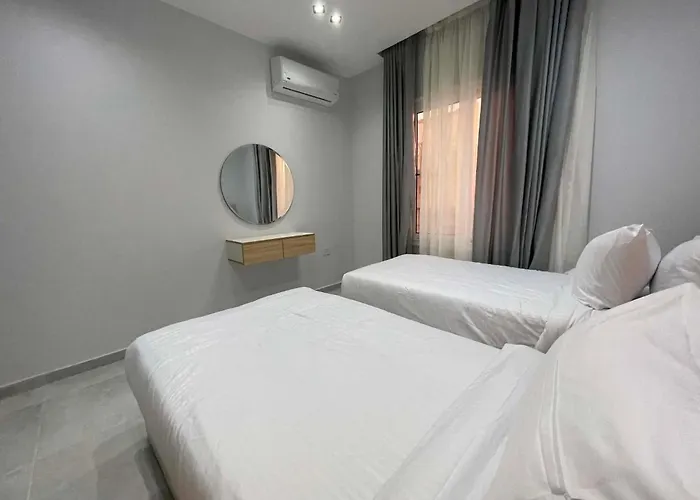 Sheraton Road Sherry Street Near Marina Apartahotel 3*