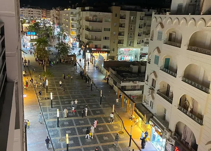 Sheraton Road Sherry Street Near Marina Apartahotel Hurghada
