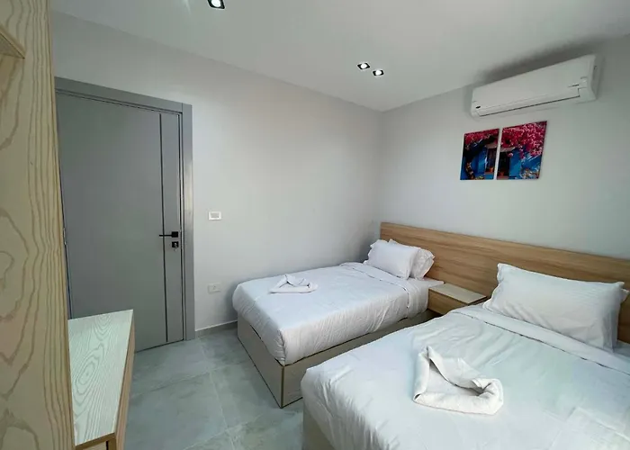 Apartahotel Sheraton Road Sherry Street Near Marina 3*
